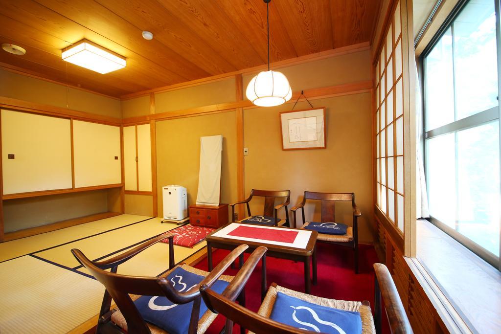 Yudanaka Yumoto Hotel Яманучи Екстериор снимка