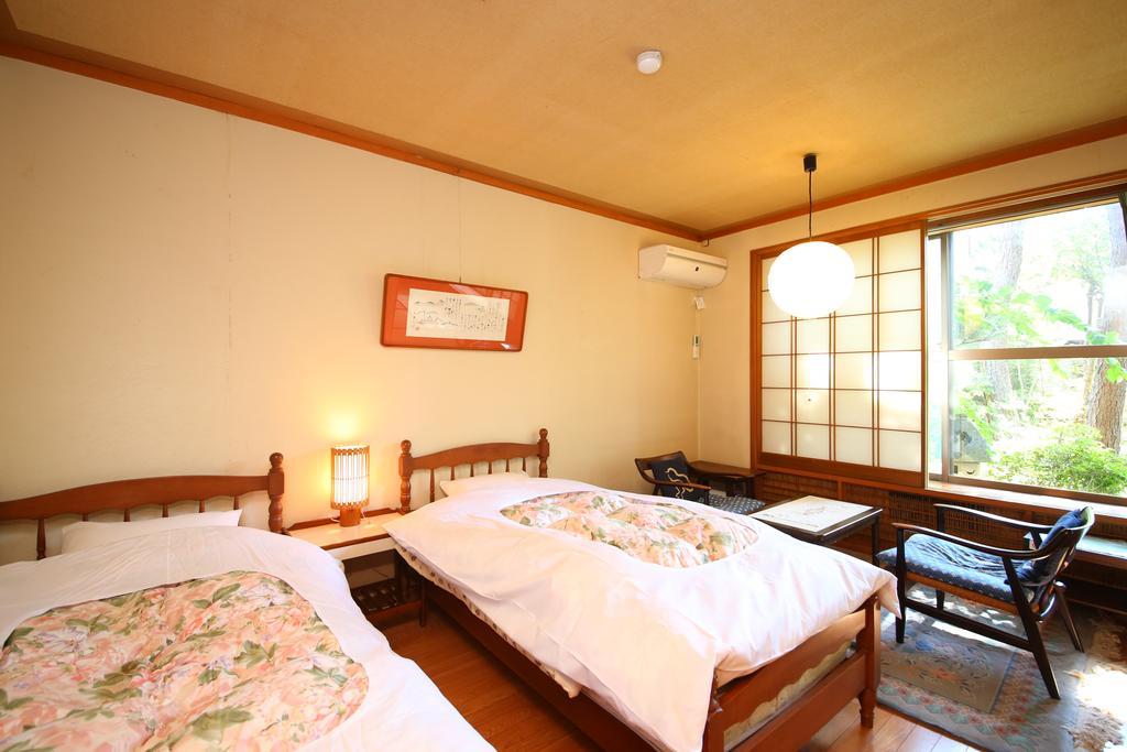 Yudanaka Yumoto Hotel Яманучи Екстериор снимка
