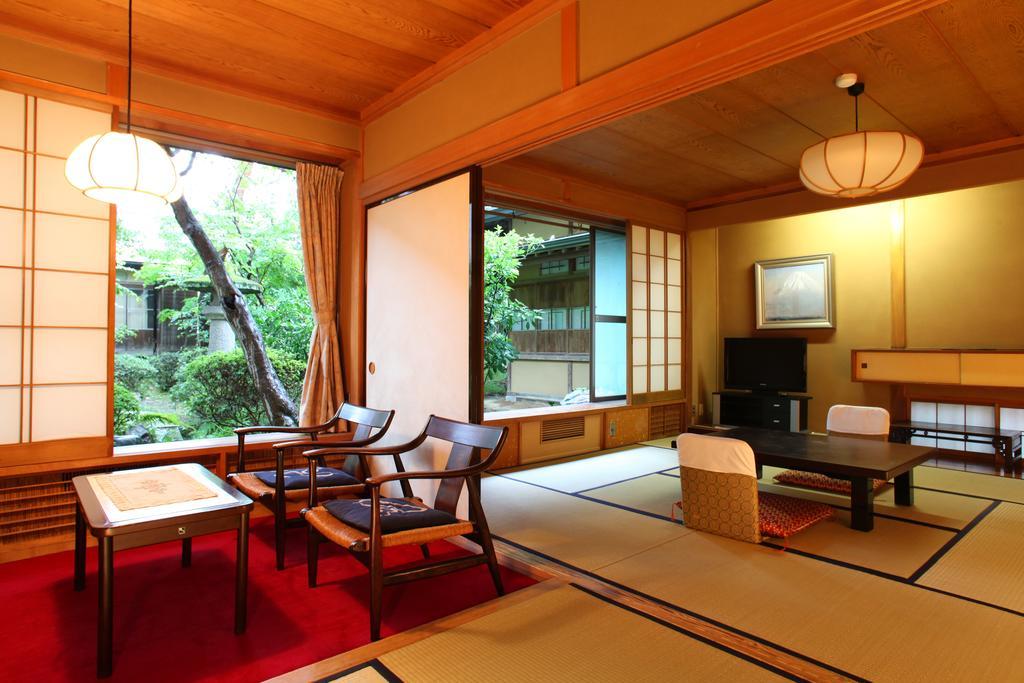 Yudanaka Yumoto Hotel Яманучи Екстериор снимка